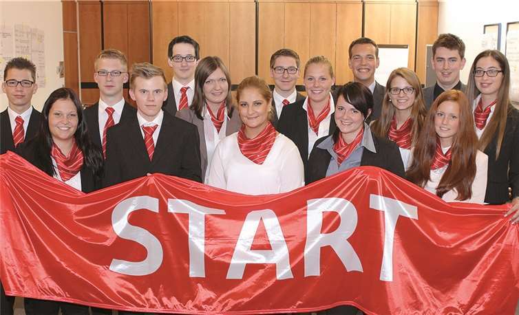 Mit dabei am Start (v. l.): Alexander Wertgen, Katharina Böckling, Christoph Schöttler, Marcel Salz, Florian Schausen, Katrin Abel, Selin Durak, Marius Hömig, Martina Hellwig, Danielle Hünerfeld, Benedikt Bahles, Julia Irmer, Torben Ohlendorf, Eva Hoffmann und Sabina Opitz Castagnino.