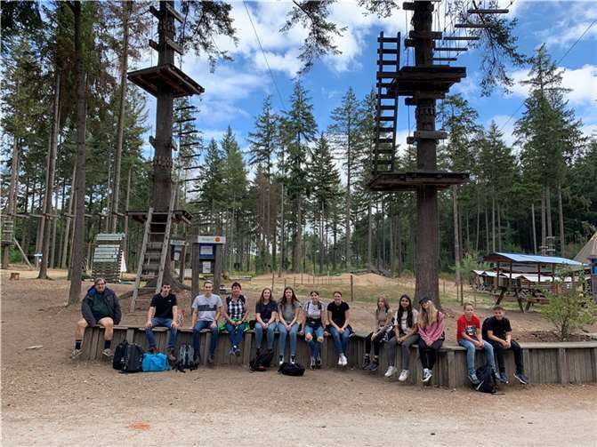 Mit dabei waren Luca und Philipp Bleser, Leonie Hölzmann, Hanna und Lea Kraft, Samara Hoffmann, Franziska Bell, Carolin Beckenkamp, Frida Pöschel, Tom Zimmermann und Maximilian Lemler. Begleitet wurden sie von den Betreuern Veronika Scharf, Peter Ritter und Thomas Fischer. Foto: privat