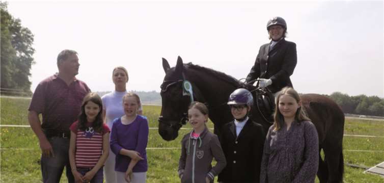 Mit dem Abschneiden in Hennef durfte der Reitverein Bruchhausen sehr zufrieden sein.privat
