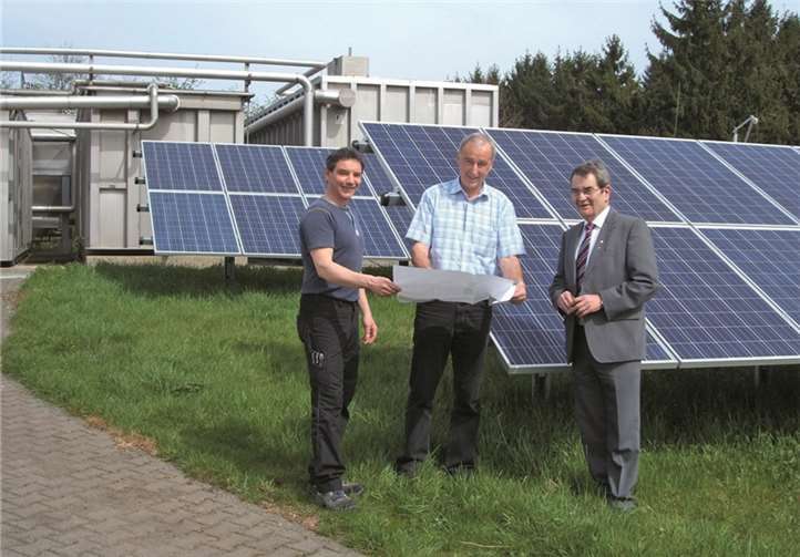 Mit dem Bau der Photovoltaikanlagen und der damit verbundenen teilweisen Eigenstromversorgung wird neben dem Effekt der Vermeidung schädlicher CO2 Emissionen die Wirtschaftlichkeit der Abwasserreinigungsanlagen weiter verbessert. VG Cochem