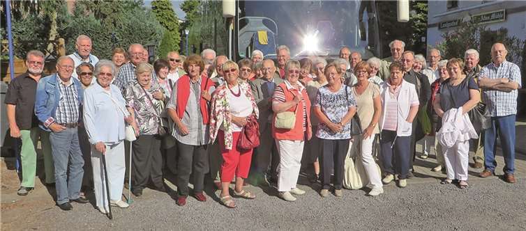 Mit dem Bus ging es durch die sonnige Eifel.  Privat