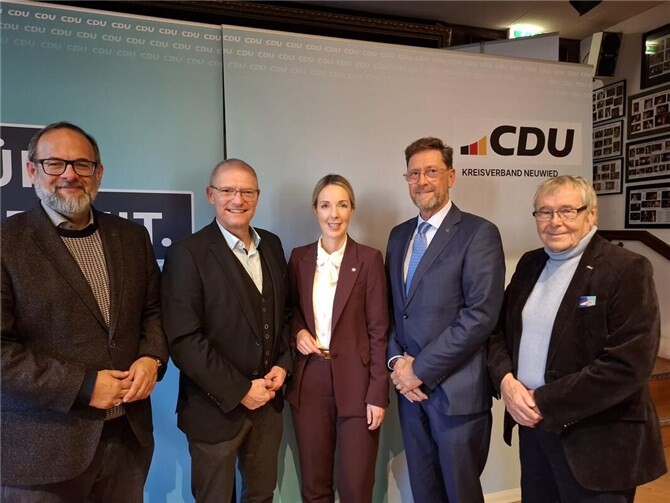 Mit dem Geburtstagsfrühstück zeigte der CDU-Kreisverband Neuwied seine Verbundenheit mit der Geschichte der Partei.  Foto: CDU Kreisverband
