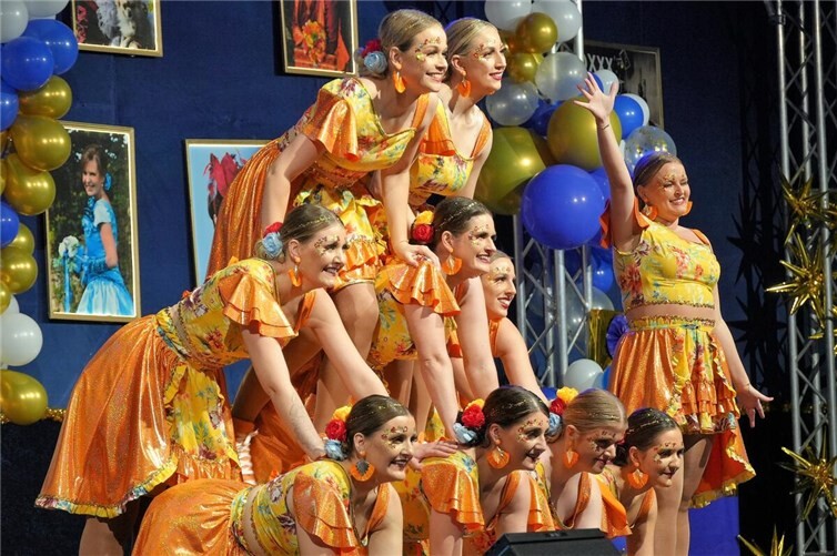 Mit dem Heimbacher Möhnenballett ging es unter dem Motto „Viva la Vida“ nach Spanien.