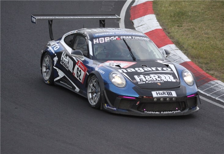 Mit dem Porsche 911 GT3 Cup sicherte sich Moritz Kranz den Klassensieg. Fotos: DEB