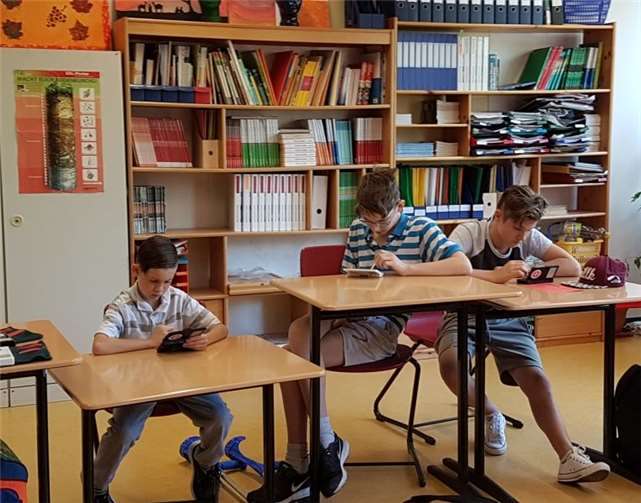 Mit dem Spiel „Big Brain Academy“ sollen die grauen Zellen der Schüler auf Trab gebracht werden.privat