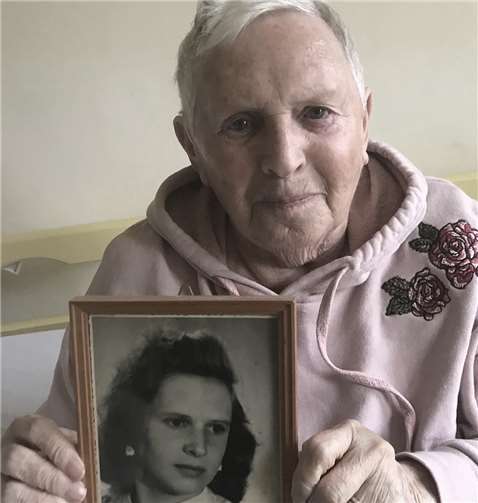 Mit den Erinnerungen dieser Frau fing Waltraud KleinsEngagement für Menschen mit Alzheimer an:Bei ihrer eigenen Mutter war die Alterserscheinungstark ausgeprägt. Foto: Archiv/Privat