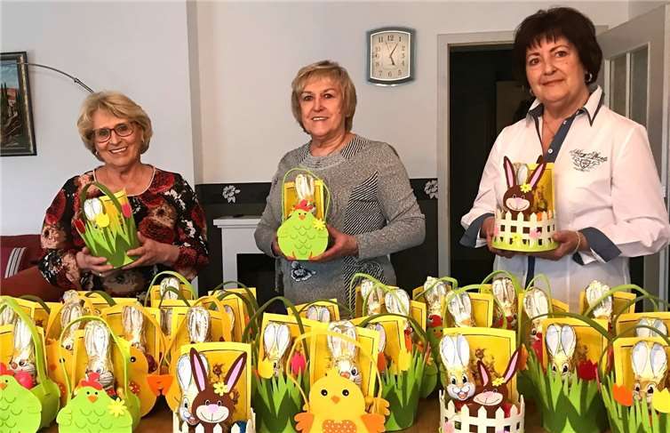 Mit den besten Wünschen für ein schönes und frohes Osterfest wurde ein Osterkörbchen mit kleinen Leckereien überreicht.Foto: privat