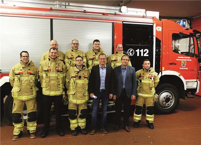 Mit den neuen Schutzanzügen sind die Feuerwehren der VG Mendig optimal ausgerüstet. FRE