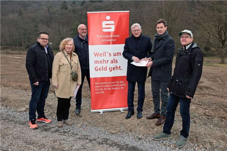 Mit der Spende ist die Umsetzung des Kalten Nahwärmenetzes einen Schritt näher gerückt.  Foto: privat