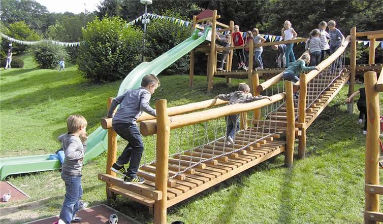 Mit der Spende können die Spielgeräte erweitert werden.