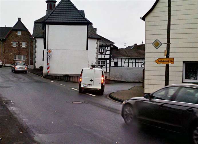 Mit der Umgehung ginge eine Verkehrsberuhigung im Ort einher. Privat