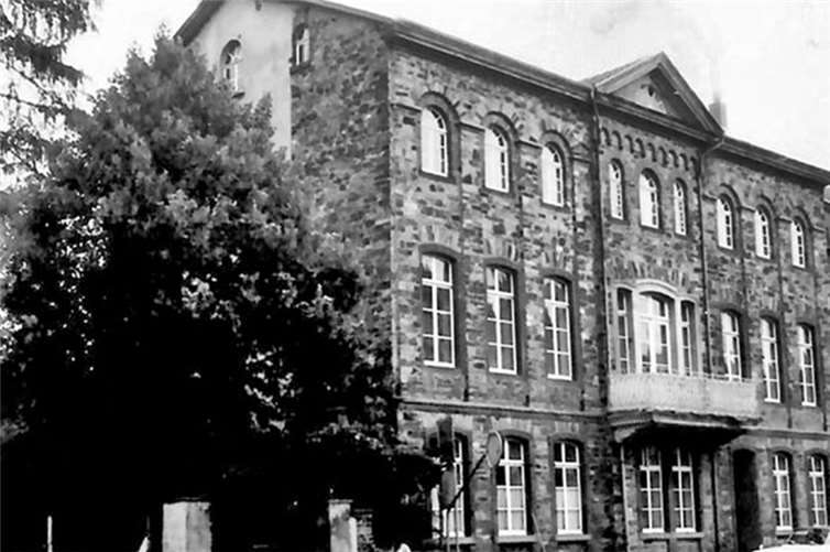 Mit der Wilhelmstraße und ihren imposanten Bauten aus der Gründerzeit befasst sich der nächste Stadtrundgang der Bürgerinitiative „Lebenswerte Stadt“ mit Karl Heinen. Axel Hausberg