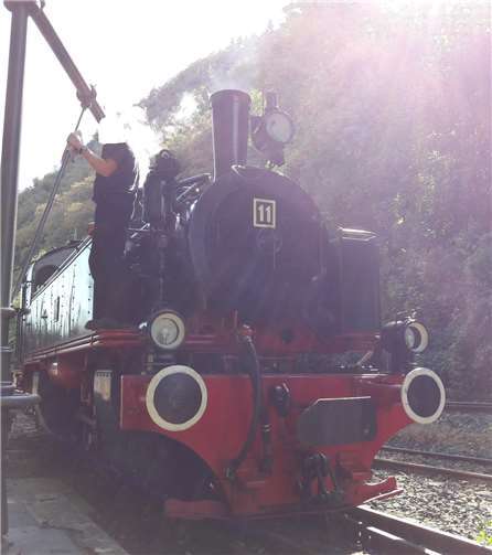 Mit der alten Dampflok ging es von Brohl nach Engeln.  Privat