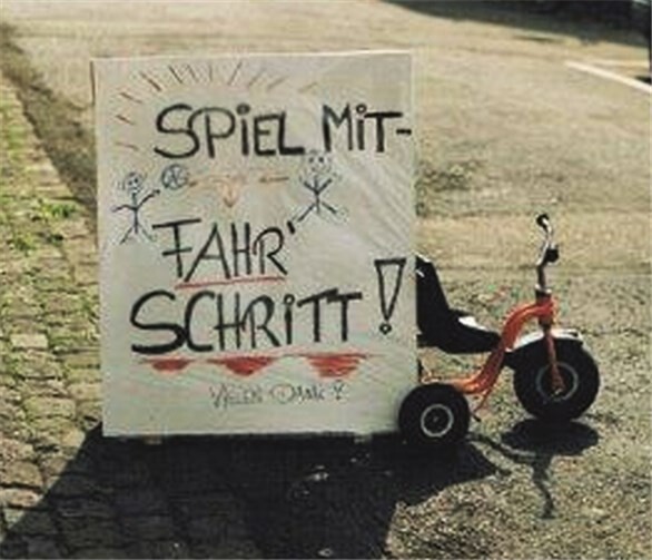 Mit diesem Schild appellierten die Anwohner vor einigen Jahren an die Autofahrer, mit Rücksicht auf spielende Kinder Schritttempo zu fahren.