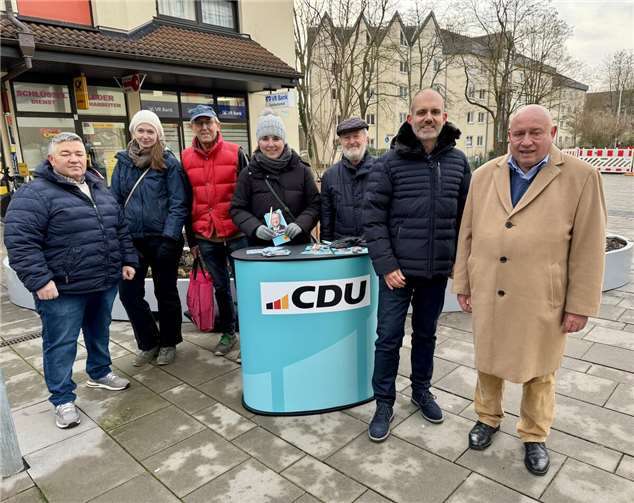 Mit einem Informationsstand und direktem Kontakt zu den Bürgerinnen und Bürgern markierte der Ortsverband den Beginn einer intensiven Wahlkampfphase. Foto: privat