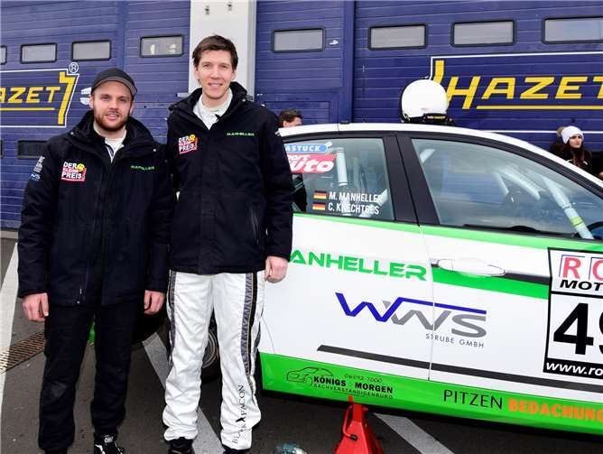 Mit einem Klassensieg starteten die Lokalmatador Carsten Knechtges (re.) und Marcel Manheller in die neue VLN Saison.