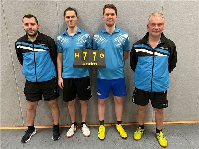 Mit einem Unentschieden zur Meisterschaft: v.li. K. Müller, D. Jacquemien, P. Stobbe und G. Lenz. Quelle: Tischtennis-Freunde Remagen