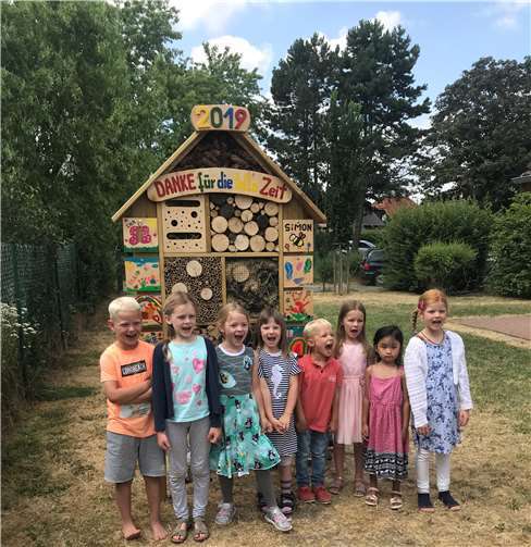 Mit einem großen DANKE verabschiedeten sich die Vorschulkinder. Foto: privat