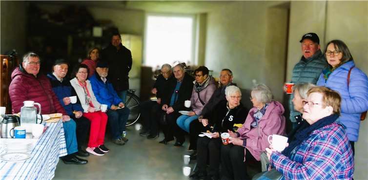 Mit einem herzlichen Willkommensgruss wurden die Seniorinnen und Senioren in Empfang genommen.  Foto: privat