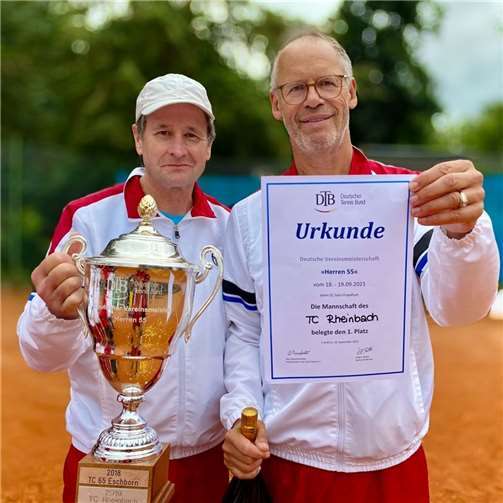 Mit einem klaren Ergebnis von 5:1 Matchpunkten konnte die Mannschaft Herren 55 den Titel und damit den Meisterpokal verteidigen.