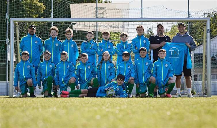 Mit einem positiven Rückblick auf die Saison, viel Vorfreude auf kommende Aufgaben verabschiedet sich die D3 der JSG Vulkaneifel in die Sommerpause – als stolzer Vize-Meister der Saison 2024/25. Foto: Krechel