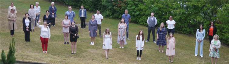 Mit einem spirituellen Impuls stimmten sich die Schüler auf die kommenden Herausforderungen ein. Foto: Verbundkrankenhaus Remagen/Linz