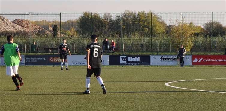 Mit einem torgewaltigen Durchmarsch gewannen die Spieler der JSG Kripp gegen die JSG Westum. Foto: privat