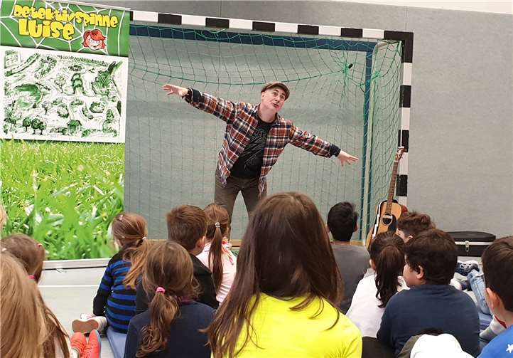 Mit einer gelungenen Vorstellung machte Sacha Gutzeit Lust aufs Lesen.