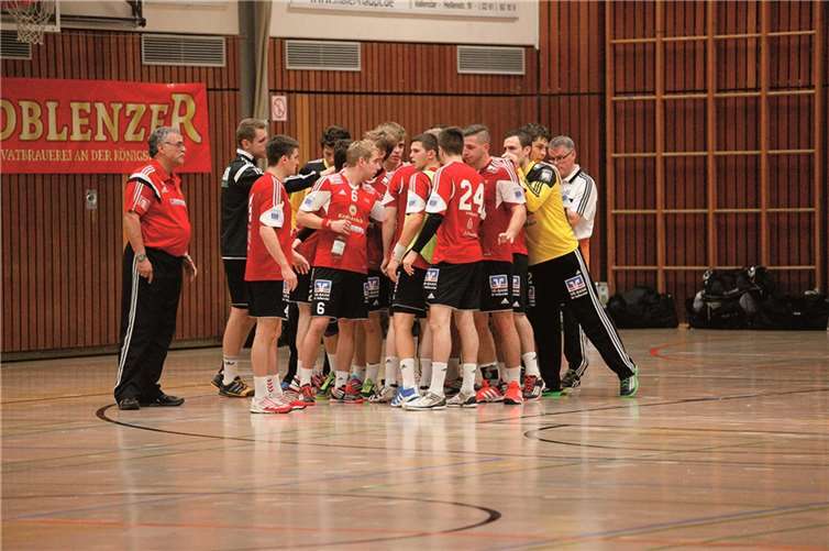 Mit einer geschlossenen Mannschaftsleistung wollen die Vallendarer Handballer auch in Offenbach bestehen.privat