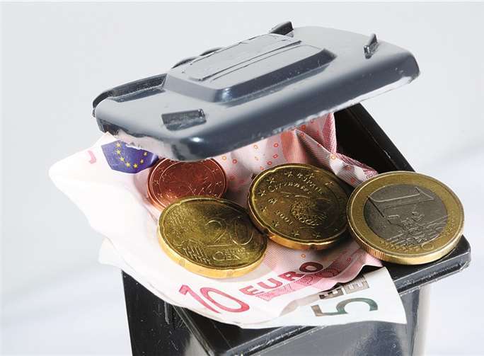 Mit einer konsequenten Mülltrennung und weniger Restmüll können die Gebührenzahler künftig kräftig sparen. Fotolia