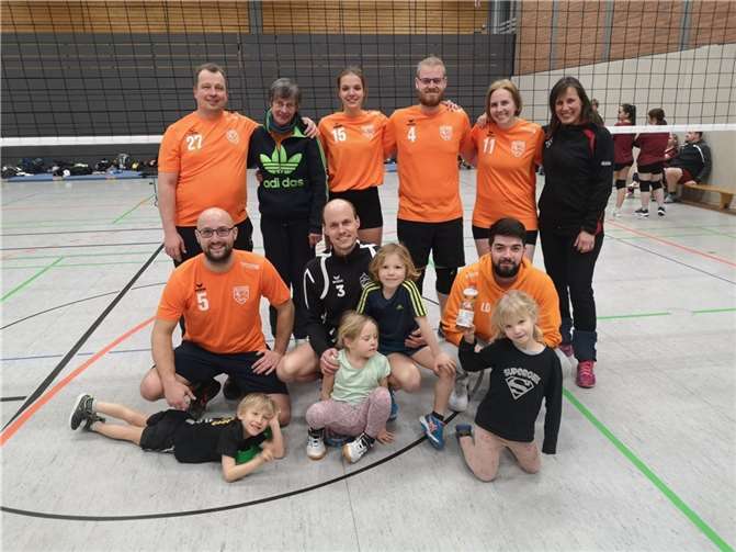 Mit fünf Herren und vier Damen traten man den Turniertag an.  Foto: TVV