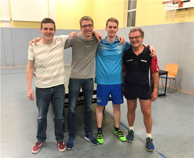 Mit geschlossener Mannschaftsleistung zum zweiten Saisonsieg (v. l. Stephan Scharrenbroich, Tobias Dörr, Peer Stobbe und Dr. Dieter Berger). Foto: privat