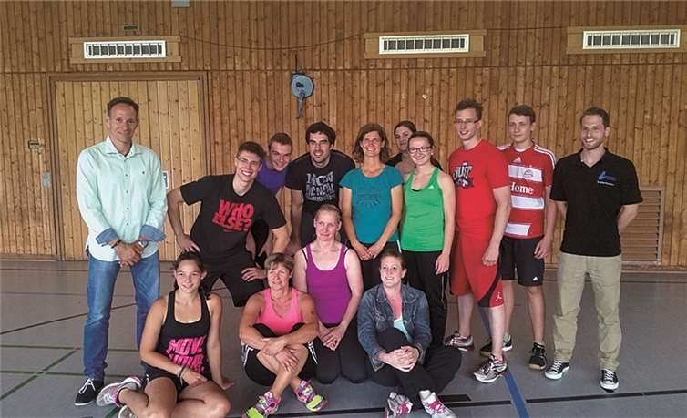 Mit großem Erfolg konnten die Teilnehmerinnen und Teilnehmer den Lehrgang abschließen. privat