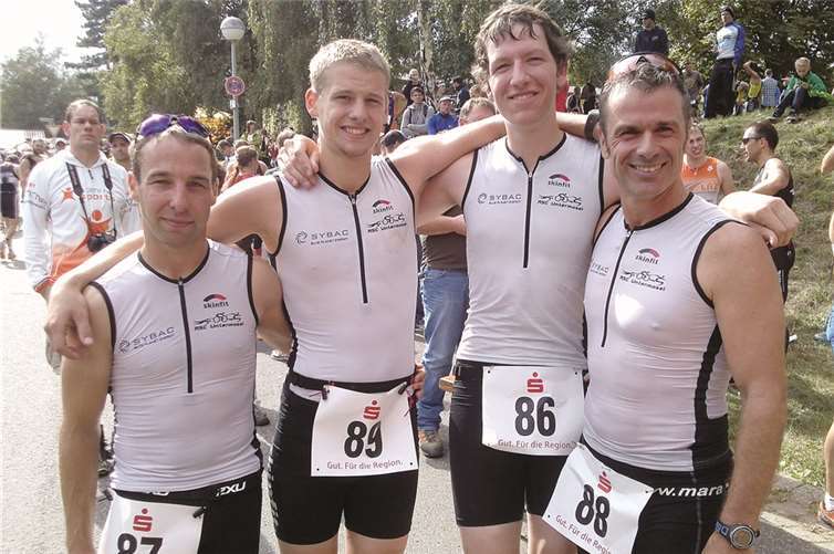 Mit ihrem Ergebnis beim Rhein-Ahr-Triathlon war die Mannschaft zufrieden, obwohl das gesteckte Ziel nicht ganz erreicht wurde.privat