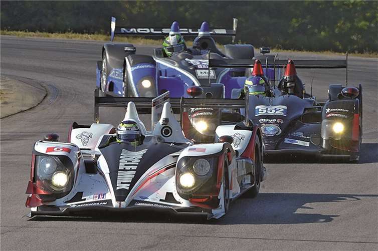 Mit ihrem Honda Rennsportwagen HPD ARX- O3c beherrschten Lucas Lohr und sein Teamkollege Klaus Graf die Konkurrenz nach Belieben. Deblon