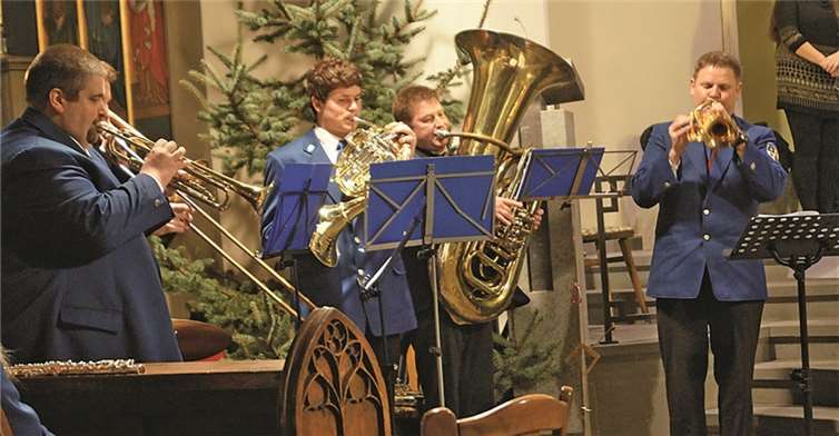 Mit klassischen Melodien begeisterten die Bläser des Musikvereins.