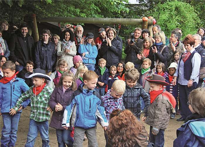 Mit kleinen Aufführungen zeigten die Kinder der Kita, dass sie sich in ihrem zweiten Zuhause wirklich wohlfühlen.
