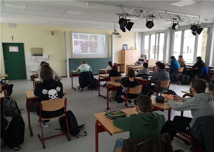 Mit kurzen Clips stellen die Ausbildungsbotschafter sich und ihr Handwerk vor. Schüler erfahren so hautnah und authentisch, wie eine Ausbildung im Handwerk aussieht. Foto: Quelle: HwK Koblenz