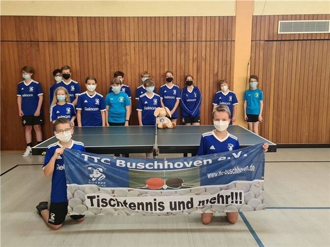 Mit neuen Trikots startet man die die neue Saison. Mitstreiter sind zu einem Schnuppertraining am 4. September eingeladen. Foto: privat