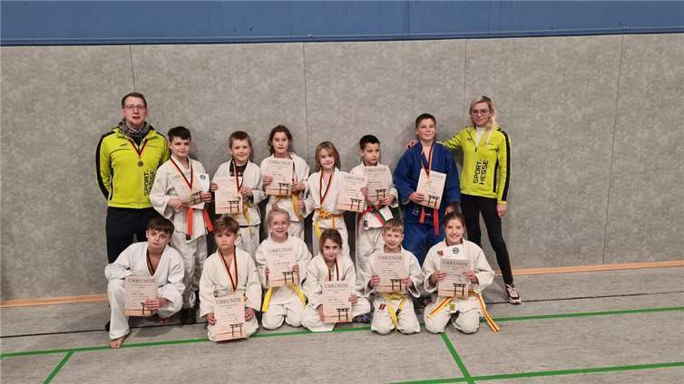 Mit neun Nominierungen für die Bezirksauswahlmannschaftsmeisterschaft war es ein sehr erfolgreicher Tag für die Judoka des Judu Club Neuwied.  Foto: privat