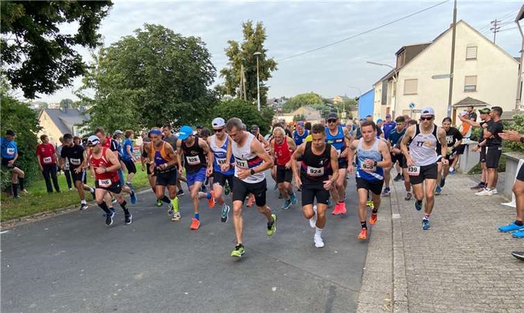 Mit rund 180 Teilnehmern war auch der 52. Nettetal-Lauf wieder ein Erfolg.Foto: privat