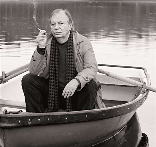 Mit seiner rotzigen und frechen Art wird Wilfried Schmickler dem Publikum der Remagener Rheinhalle kräftig einheizen. Privat