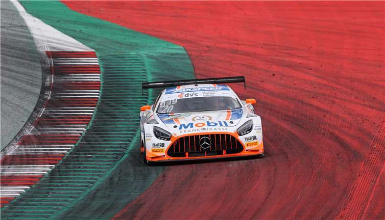 Mit strahlendem Sonnenschein begrüßte der Red Bull Ring Teams und Fahrer zum zweiten Rennwochenende des ADAC GT Masters.Quelle: Manfred Muhr