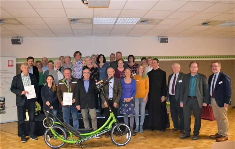 Mit über 400 Teilnehmern feierte der Caritasverband in Maria Laach. Foto: E.T. Müller