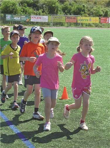 Mit viel Einsatz waren die jungen Läuferinnen und Läufer bei der Sache.