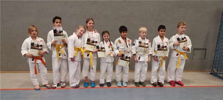 Mit viel Elan gingen die jungen Remagener Judokas ins Turnier. Foto: TV Remagen