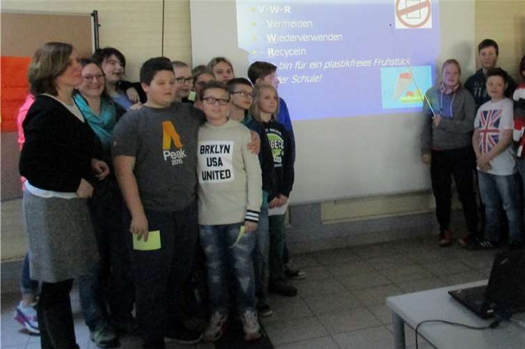 Mit viel Engagement beschäftigten sich die Schülerinnen und Schüler der IGS Maifeld mit dem Thema „Wasser“.