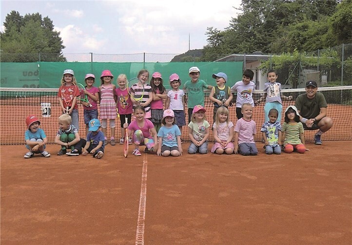Mit viel Freude und Ehrgeiz waren die Kinder Biber- und Waschbärengruppe des Kindergartens Regenbogenland bei der Sache.privat