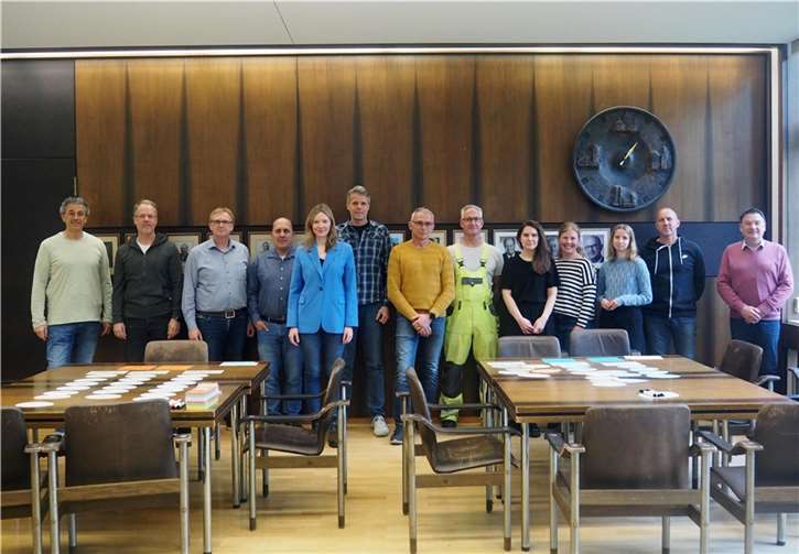 Mitarbeitende aus den verschiedenen Fachbereichen der Stadtverwaltung Bendorf nahmen an einem Workshop zum Thema „Klimafolgenanpassung“ teil.  Foto: Stadt Bendorf