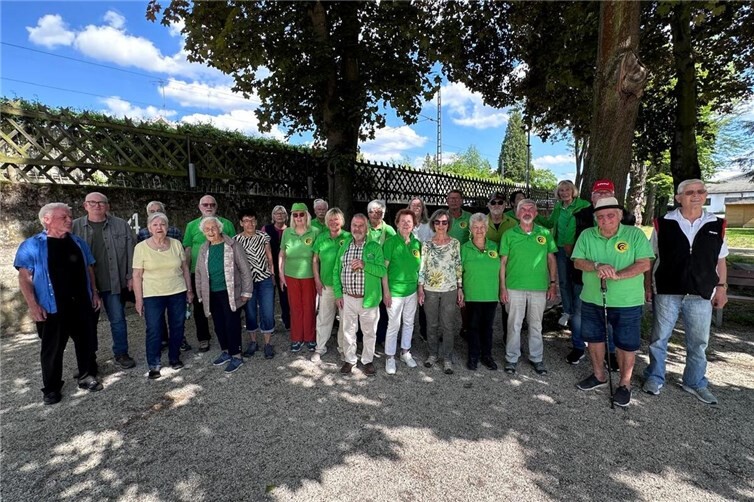 Mitglieder Gruppenfoto des 1.  Boule-Treff Bad Breisig e.V.